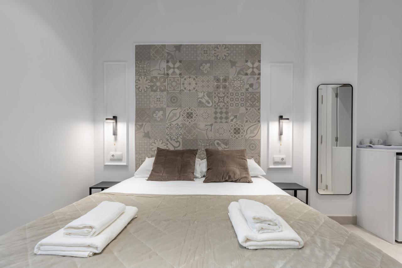 Comfortable Room Close To City Centre Valencia Exterior photo