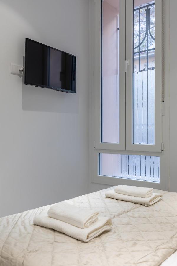 Comfortable Room Close To City Centre Valencia Exterior photo